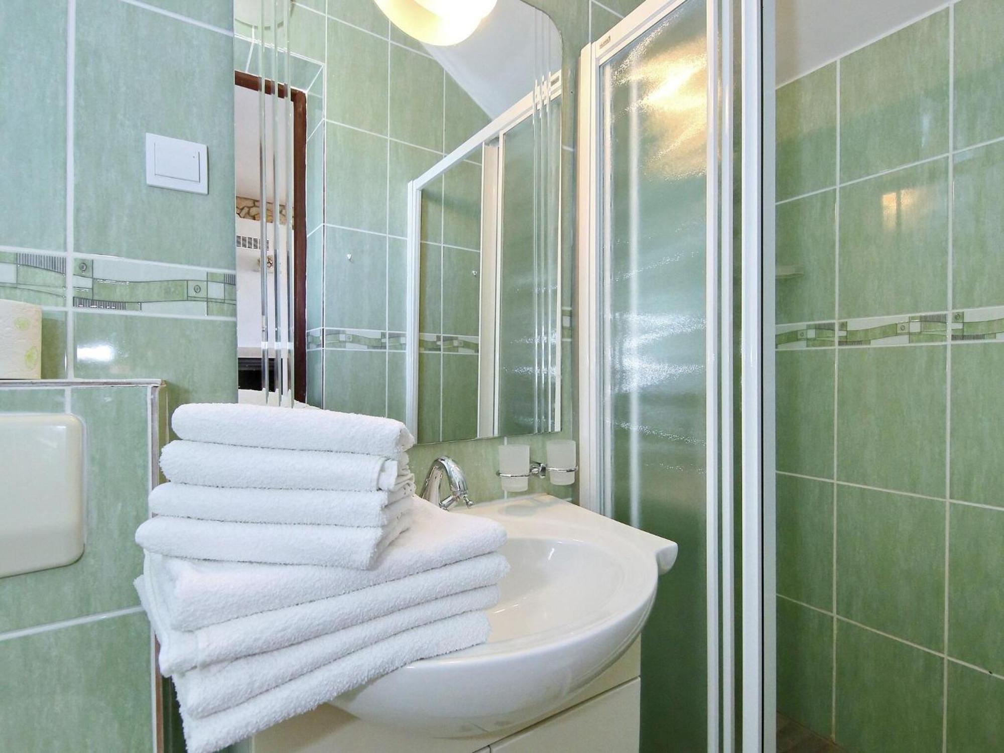 Beautiful Holiday Home With Private Pool, Nice Garden With Relax Area, Taverne Maslenica Dış mekan fotoğraf