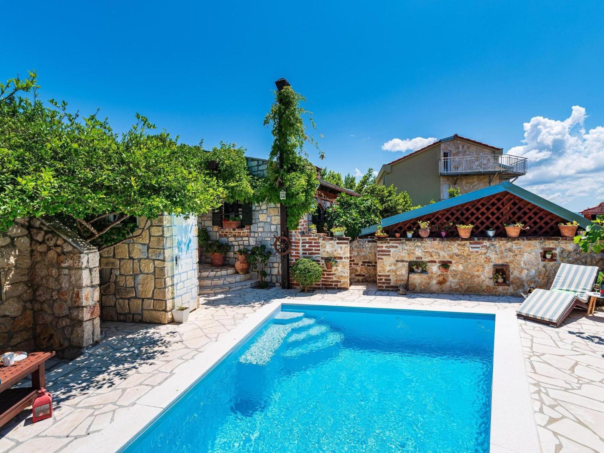 Beautiful Holiday Home With Private Pool, Nice Garden With Relax Area, Taverne Maslenica Dış mekan fotoğraf