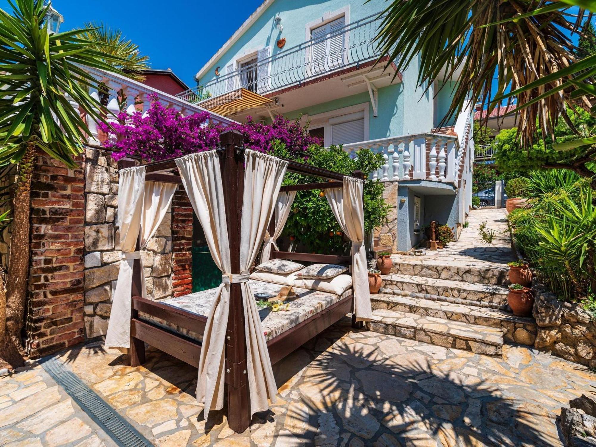 Beautiful Holiday Home With Private Pool, Nice Garden With Relax Area, Taverne Maslenica Dış mekan fotoğraf